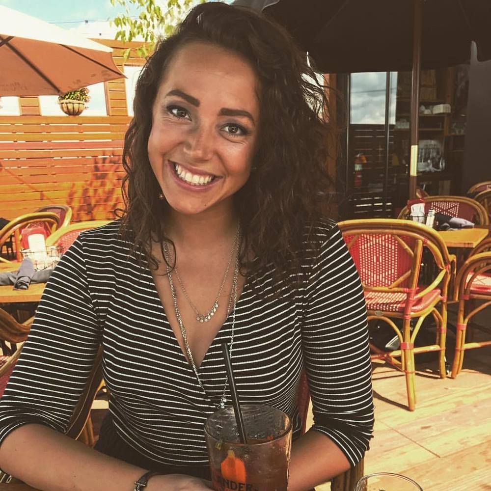 Meet your Posher, Lizzy